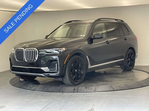 Used 2022 BMW X7 xDrive40i w/ Premium Package AWD/4WD image 1