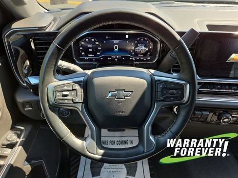 Used 2023 Chevrolet Silverado 1500 RST AWD/4WD image 9