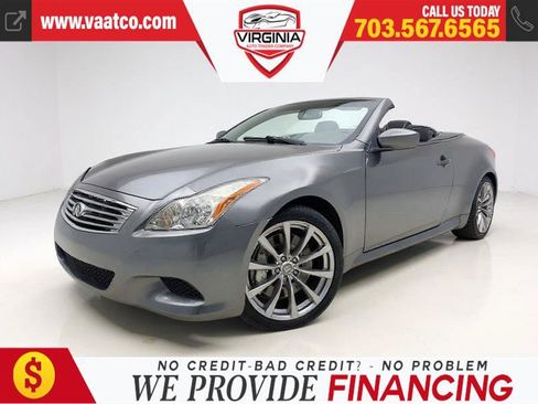 Used 2010 INFINITI G37 Convertible RWD image 2