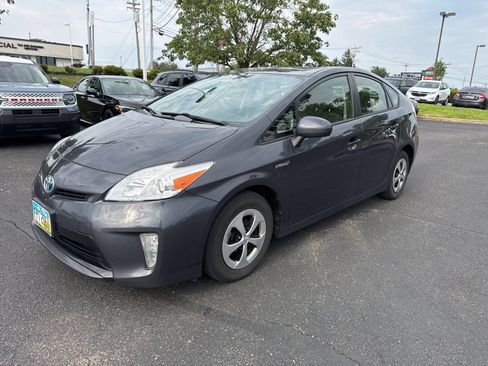 Used 2012 Toyota Prius Two FWD image 8