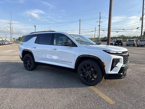 New 2026 Chevrolet Traverse RS FWD image 6
