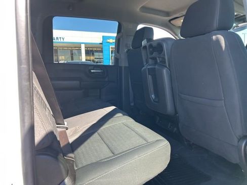 Used 2024 Chevrolet Silverado 2500 Custom w/ Custom Convenience Package image 31