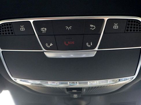 Used 2018 Mercedes-Benz S 560 Sedan image 32