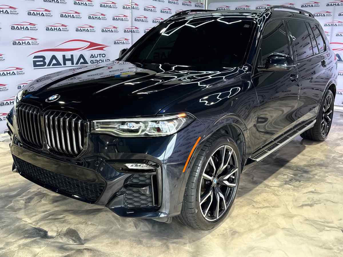 Used 2022 BMW X7 xDrive40i w/ M Sport Package AWD/4WD image 62