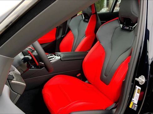 New 2026 BMW M5 w/ Executive Package image 9