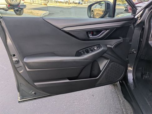 Used 2024 Subaru Outback Premium image 13