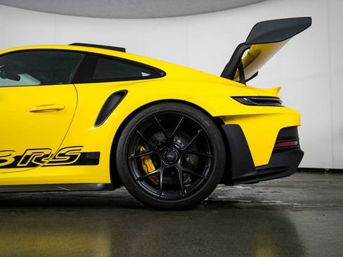 Used 2024 Porsche 911 GT3 RS RWD image 13