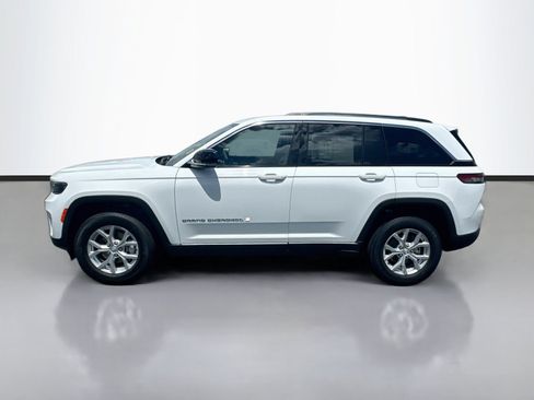 Used 2023 Jeep Grand Cherokee Limited AWD/4WD image 4