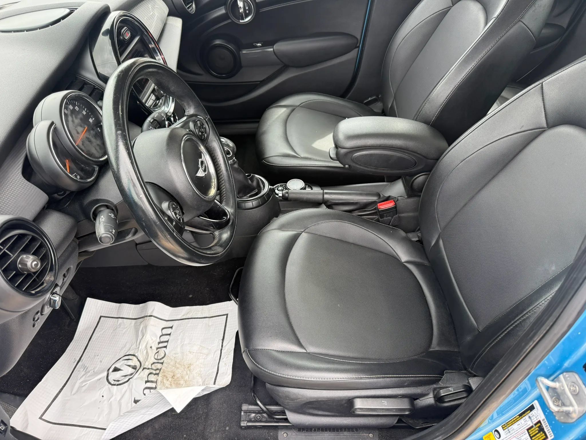 Used 2016 MINI Cooper 4-Door Hardtop FWD image 12