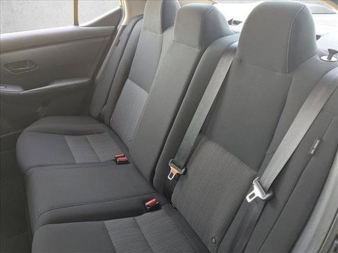 Used 2025 Nissan Sentra SV image 18