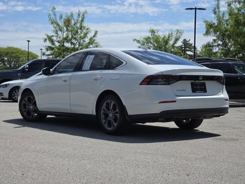 Used 2024 Honda Accord EX image 18