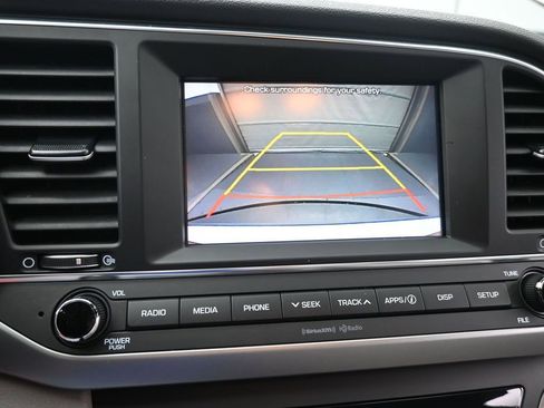 Used 2018 Hyundai Elantra SEL image 35