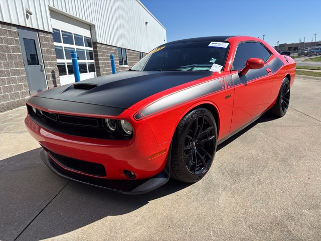 Used 2018 Dodge Challenger T/A RWD image 5
