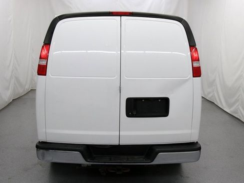 Used 2019 Chevrolet Express 3500 Extended w/ Driver Convenience Package image 6