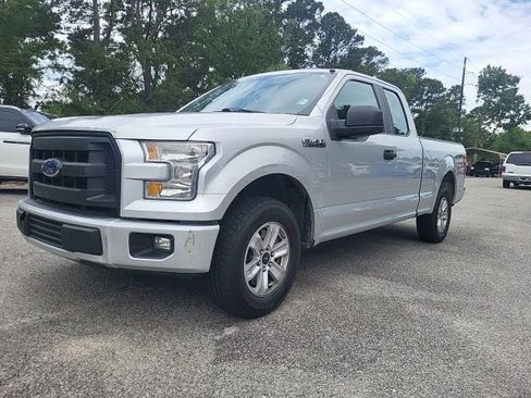 Used 2016 Ford F150 XL w/ Equipment Group 101A Mid RWD image 4