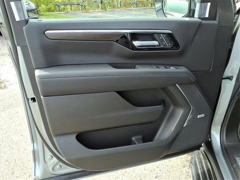 New 2026 Chevrolet Tahoe Premier image 15