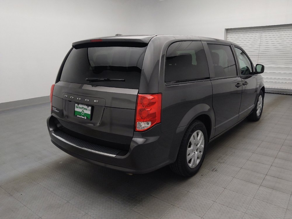 Used 2019 Dodge Grand Caravan SE FWD image 9