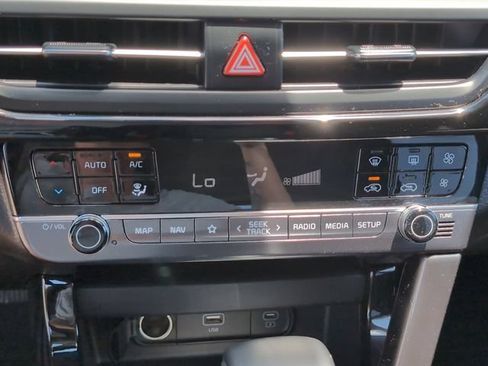 Used 2025 Kia Seltos S FWD image 19