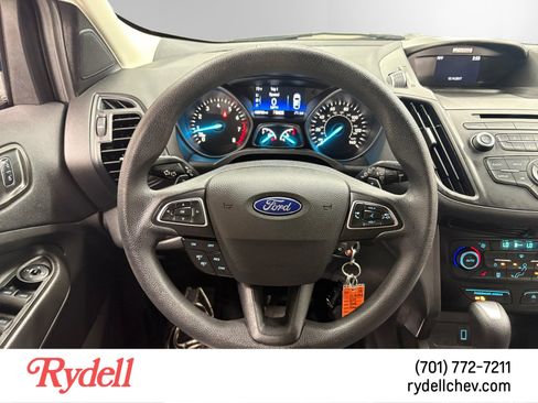 Used 2017 Ford Escape SE w/ SE Cold Weather Package AWD/4WD image 13