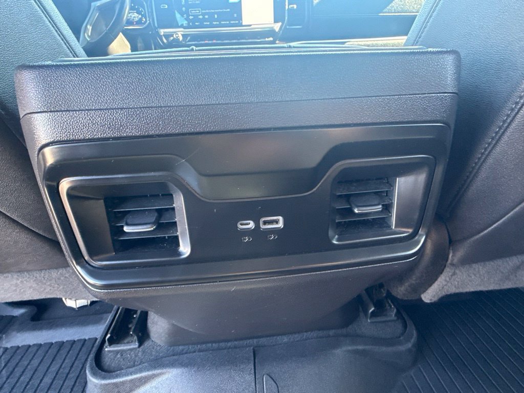 Used 2022 Chevrolet Silverado 1500 RST w/ Convenience Package II AWD/4WD image 13