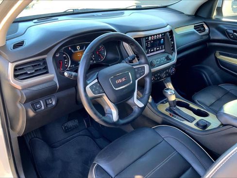 Used 2017 GMC Acadia Denali w/ Technology Package image 17