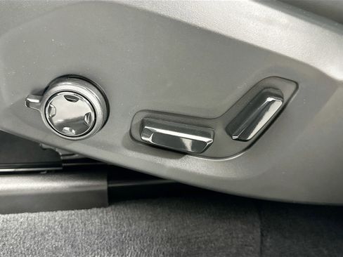 New 2026 Volvo XC90 T8 Ultra w/ Lounge Package AWD/4WD image 19