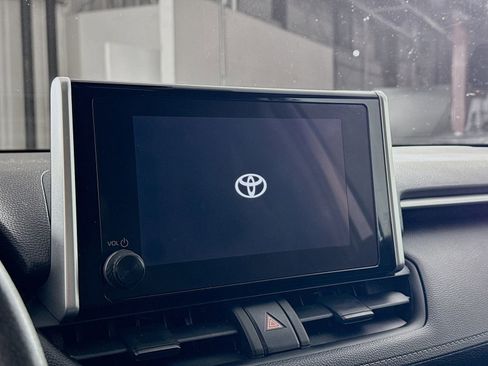 Used 2023 Toyota RAV4 LE FWD image 11