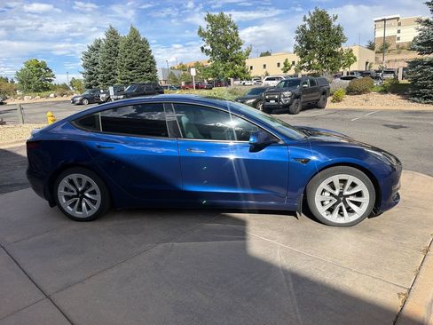Used 2021 Tesla Model 3 Long Range AWD/4WD image 5
