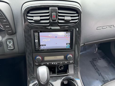 Used 2012 Chevrolet Corvette Base image 7