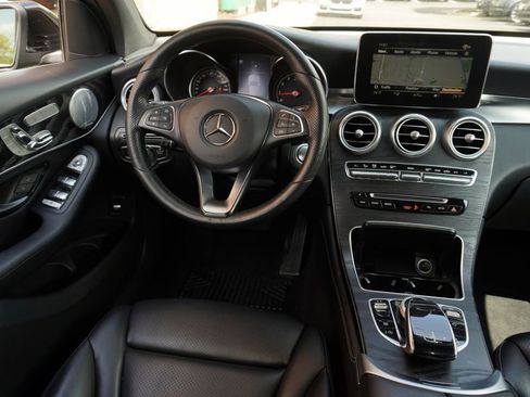 Used 2018 Mercedes-Benz GLC 300 4MATIC image 14