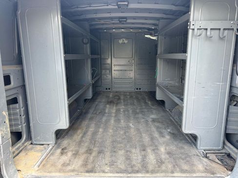 Used 2018 Nissan NV 2500 S RWD image 7