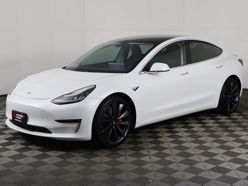 Used 2020 Tesla Model 3 Performance image 8