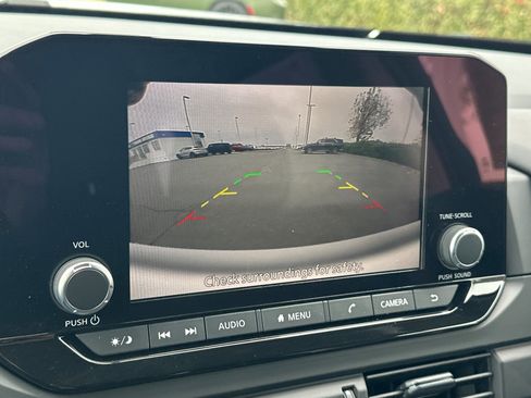 New 2025 Nissan Pathfinder S image 20