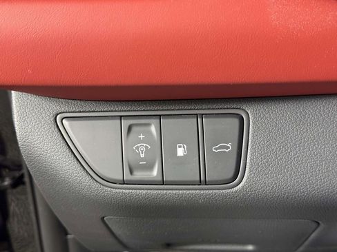 Used 2023 Genesis G70 3.3T w/ Sport Advanced Package image 19