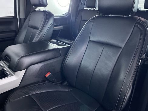 Used 2020 Ford F250 Lariat w/ Lariat Ultimate Package image 12