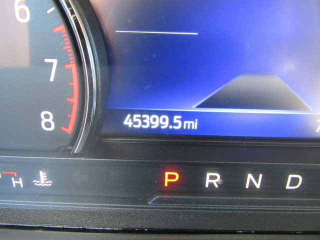 Used 2022 Ford Explorer XLT AWD/4WD image 33