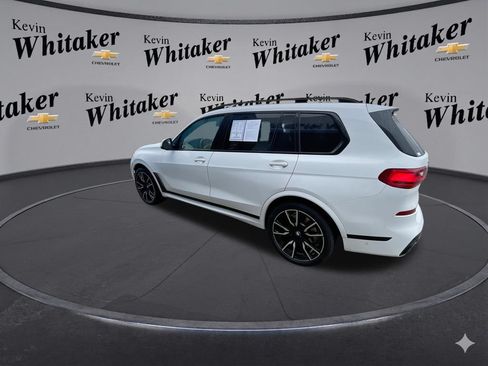 Used 2022 BMW X7 xDrive40i w/ M Sport Package AWD/4WD image 7