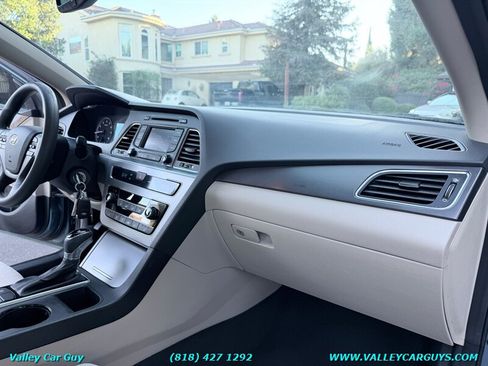 Used 2015 Hyundai Sonata Sport FWD image 9