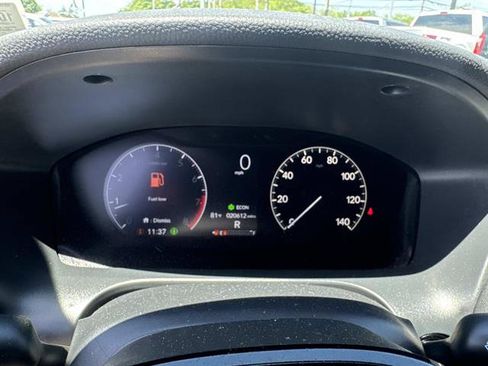 Used 2025 Honda HR-V Sport image 17