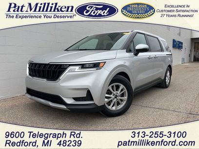 Used 2022 Kia Carnival LX