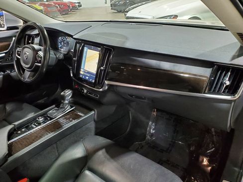 Used 2018 Volvo S90 T5 Momentum w/ Convenience Package AWD/4WD image 14