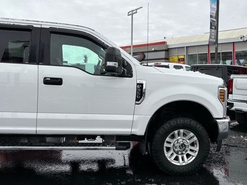 Used 2019 Ford F350 XLT w/ FX4 Off-Road Package AWD/4WD image 5