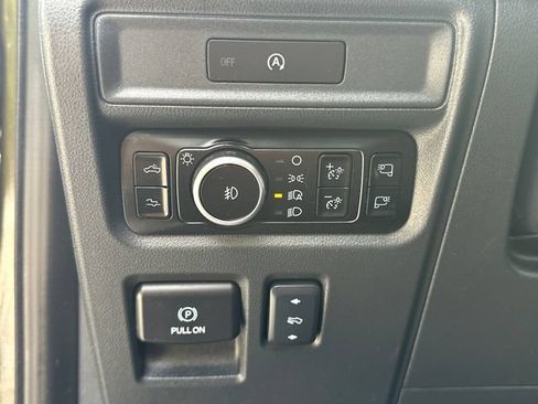 Used 2025 Ford F150 Raptor AWD/4WD image 29