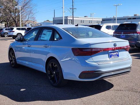 New 2026 Volkswagen Jetta SE image 5