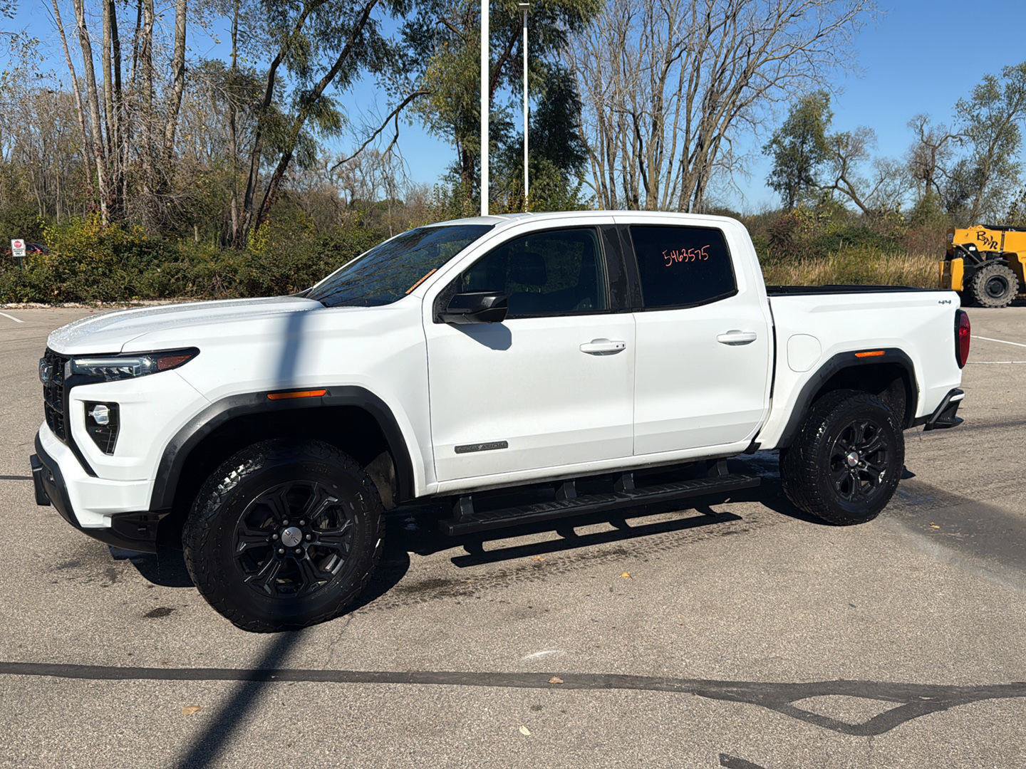 Used 2023 GMC Canyon Elevation w/ Elevation Premium Package AWD/4WD image 2