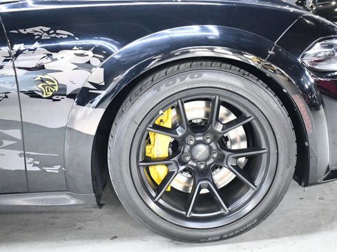 Used 2021 Dodge Charger SRT Hellcat image 14