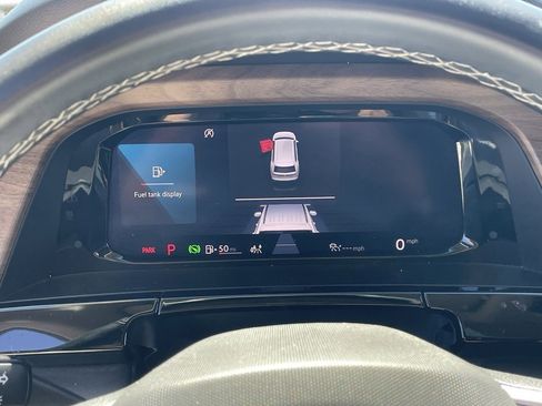 Used 2024 Volkswagen Atlas SE image 9