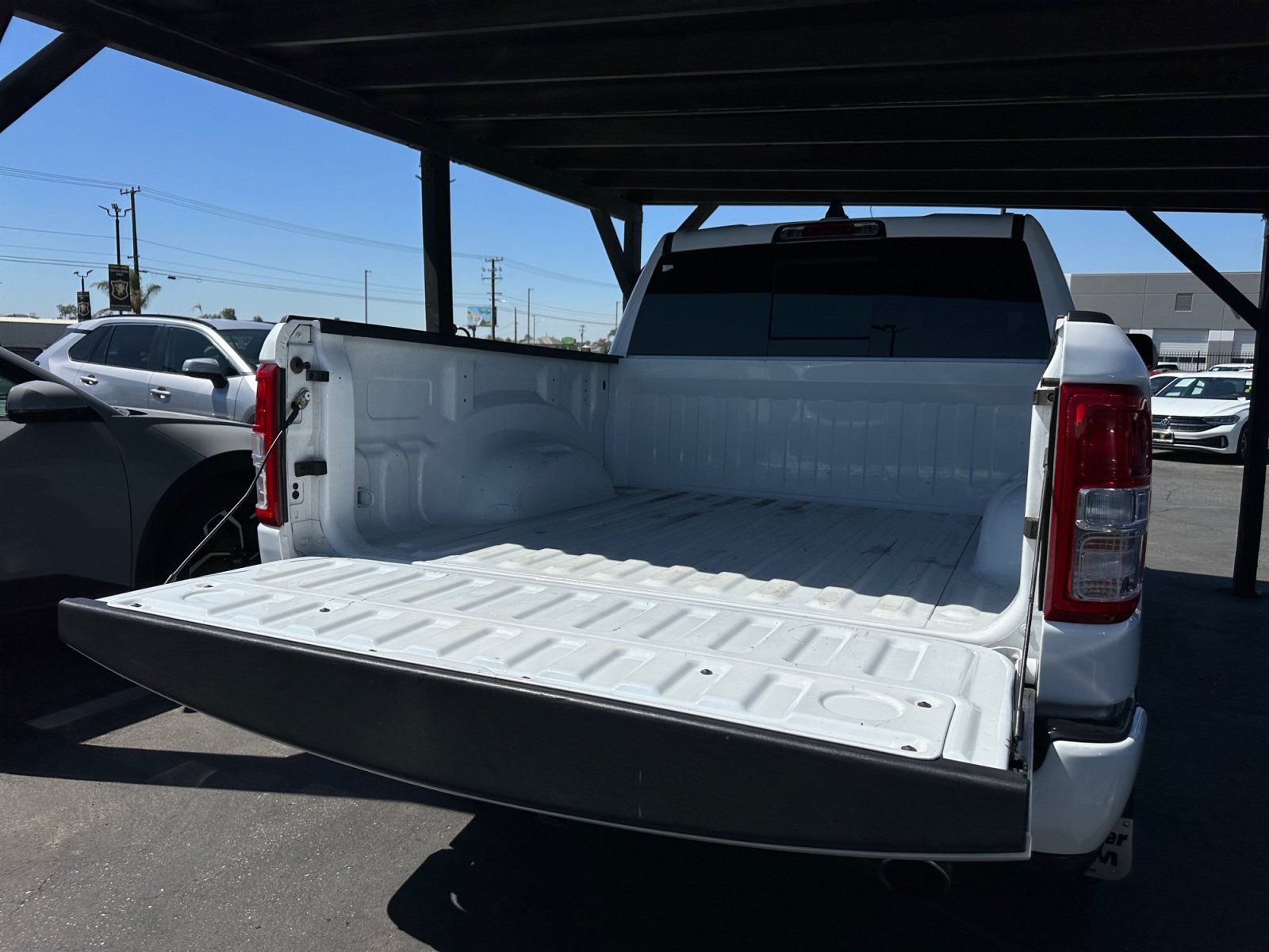 Used 2020 RAM 1500 2WD Crew Cab image 23