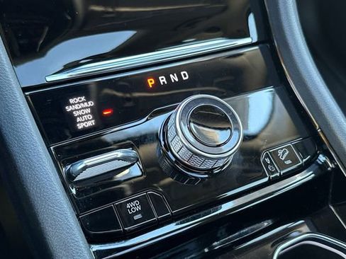 Certified 2022 Jeep Grand Cherokee Limited 4xe w/ Luxury Tech Group II image 22