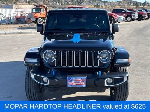 Used 2024 Jeep Wrangler Unlimited Sahara w/ Technology Group image 10